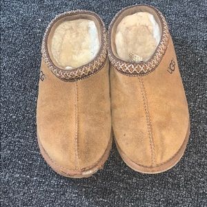 Tasman Ugg slippers